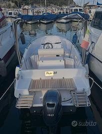 Barca open con motore yamaha 40 cv 2020
