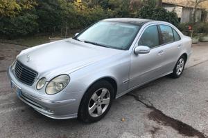 Mercedes-benz E 270 CDI cat Avantgarde