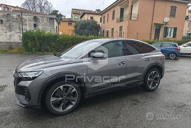 AUDI Q4 SPB 35 e-tron Business Advanced