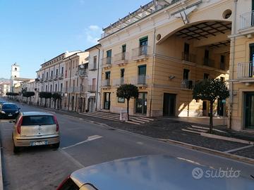 Locale commerciale in comodato uso gratuito