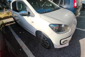 Volkswagen UP! allestimento High UP! 