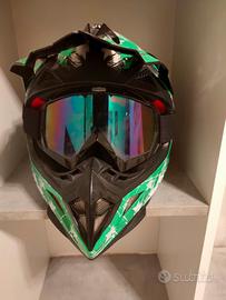 casco da enduro 