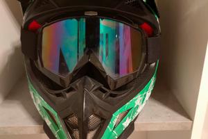 casco da enduro 