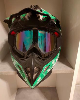 casco da enduro 