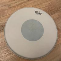 Pelle batteria REMO - controlled sound 16’