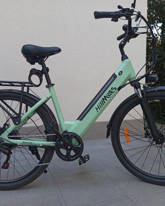 bicicletta city e bike HillMiles