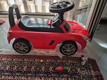 Mercedes machina per bambini 