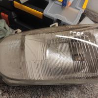 fanali anteriori per nissan vanette cargo o serena