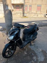Scooter aprilia