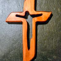 croci e oggettistica in legno fatta a mano