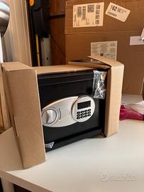 Cassaforte - cassetta sicurezza NUOVA