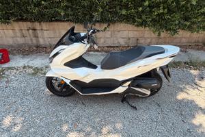 Scooter Honda PCX 125