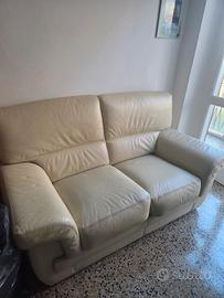 divano 2 posti