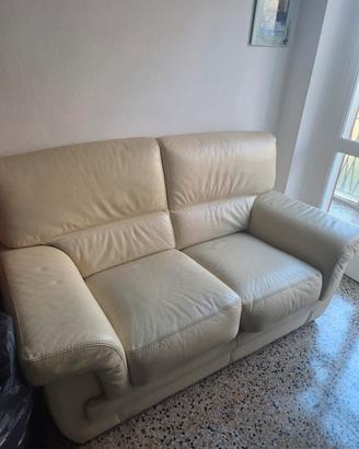 divano 2 posti