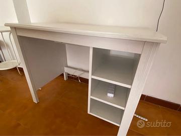 Scrivania Ikea
