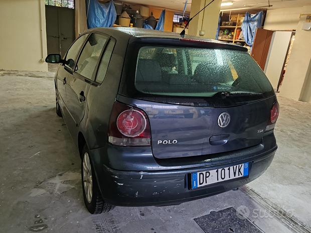 Vendo Volkswagen Polo 1.4