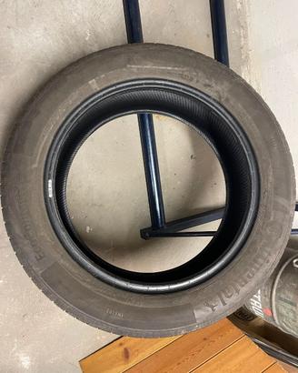N. 4 Pneumatico estivo 245/45/50R19