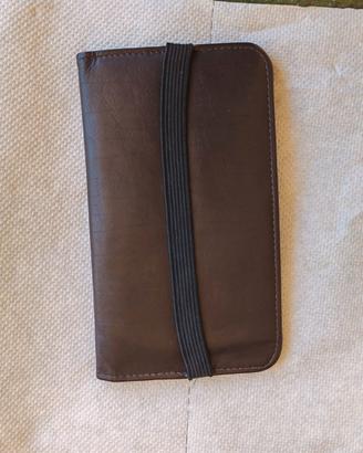 portafoglio classico elegante 