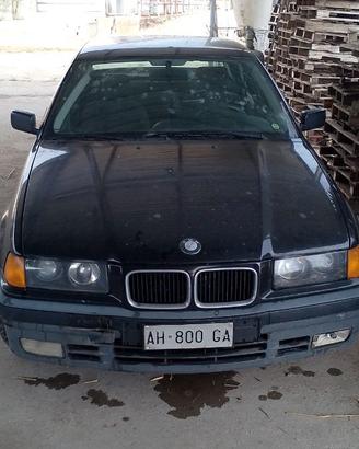 BMW 318 i