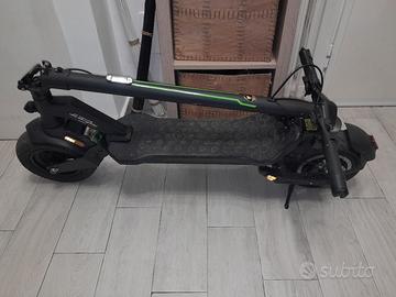 monopattino lamborghini 