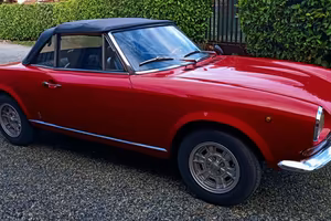 Fiat 124 sport spider 1800 CS1 del 1973