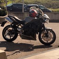 Triumph street triple R
