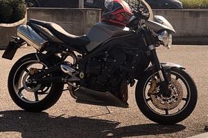 Triumph street triple R