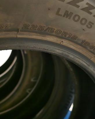 4 pneumatici invernali brigestone 225/60/r18