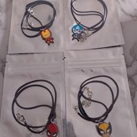 Collane Marvel vari personaggi colorati,unisex