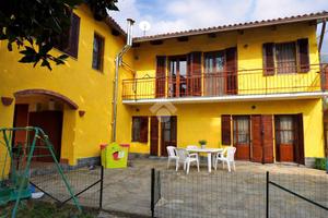 CASA SEMINDIPENDENTE A VAL DELLA TORRE