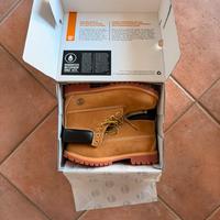 Scarponcini timberland taglia 45 nuovi