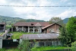 CASA INDIPENDENTE A BUSCA