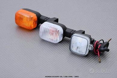 Frecce anteriori per HONDA SCOOPY 50 100 1996 2005