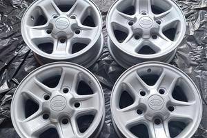 Tutto Land Rover Defender 