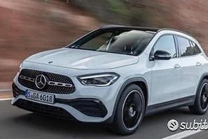 Mercedes gla ricambi 2020