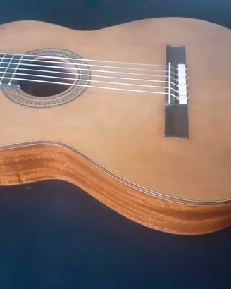chitarra classica di liuteria W. Rosso Come nuova!