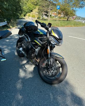 Triumph Street Triple RS