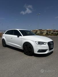 AUDI A3 sportback 8v