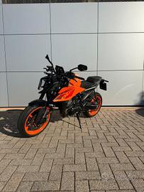 KTM 990 Duke