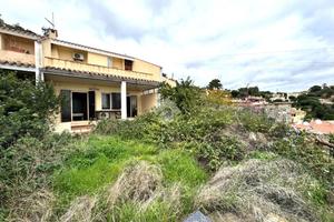 VILLA A SCHIERA A MURAVERA