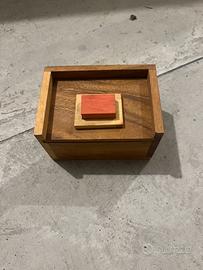 Gioco rompicapo in legno