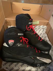 Stivali bassi tecnici moto TCX x Ducati Corse n.43