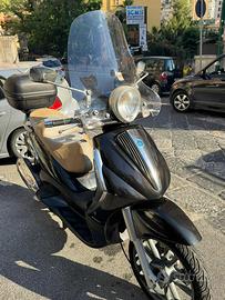 Beverly tourer 300