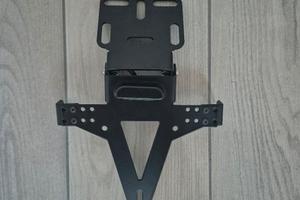 Porta targa regolabile universale moto