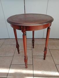 Tavolino legno da restaurare