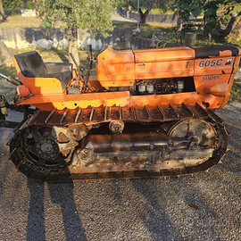 Trattore cingolato Fiat 605C Super