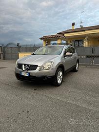 Nissan  qashqai  GPL