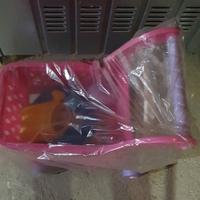 carrello di spesa per bambina 