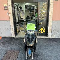 Kymco People 200 - 2009 - PERMUTE