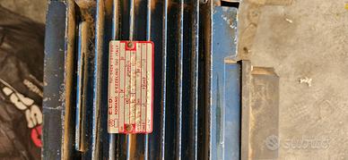 motore trifase stella triangolo